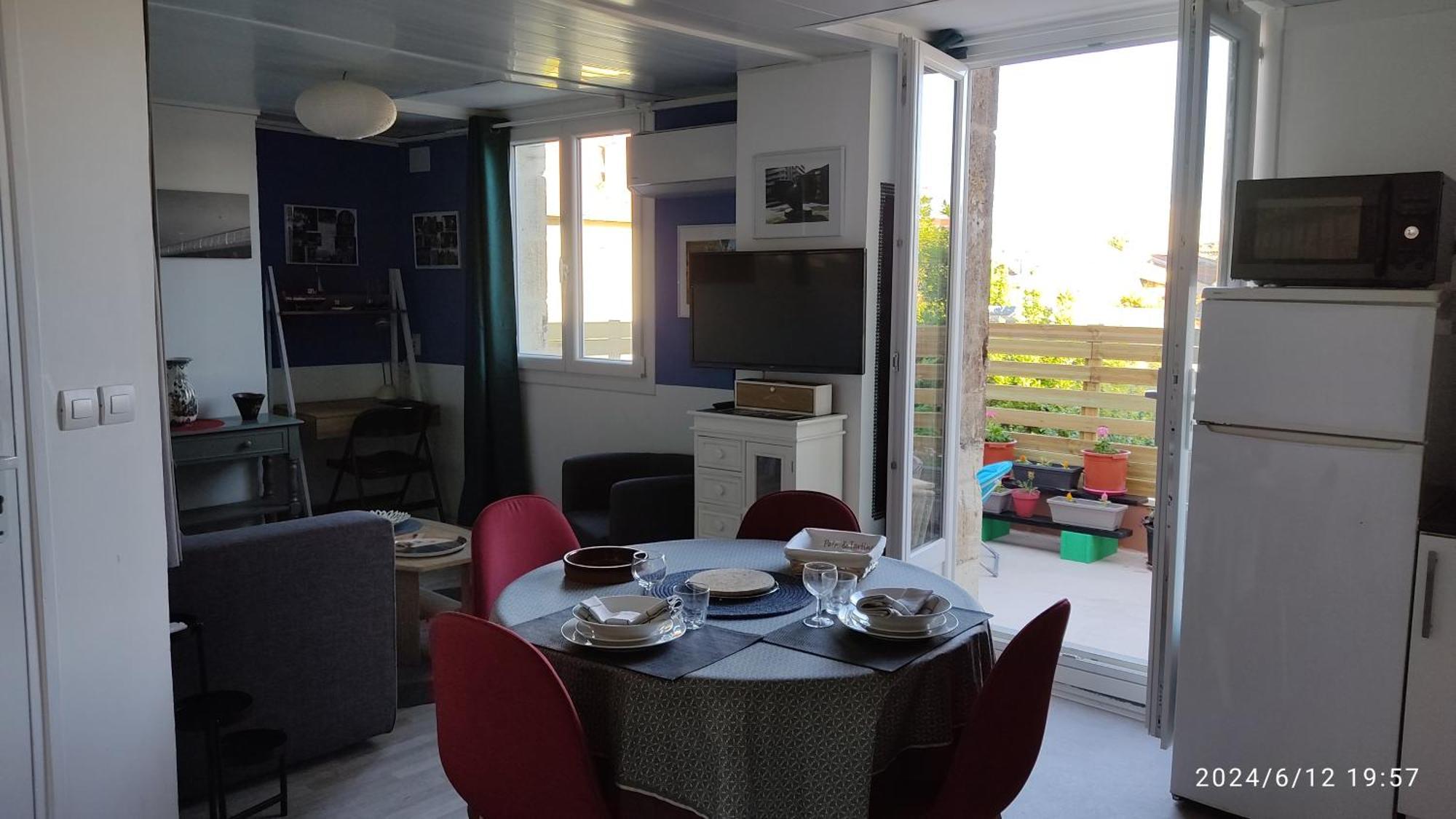 Ferienwohnung Les Bonbonieres d'Andrea Gavinies Pellegrin Bordeaux Exterior foto